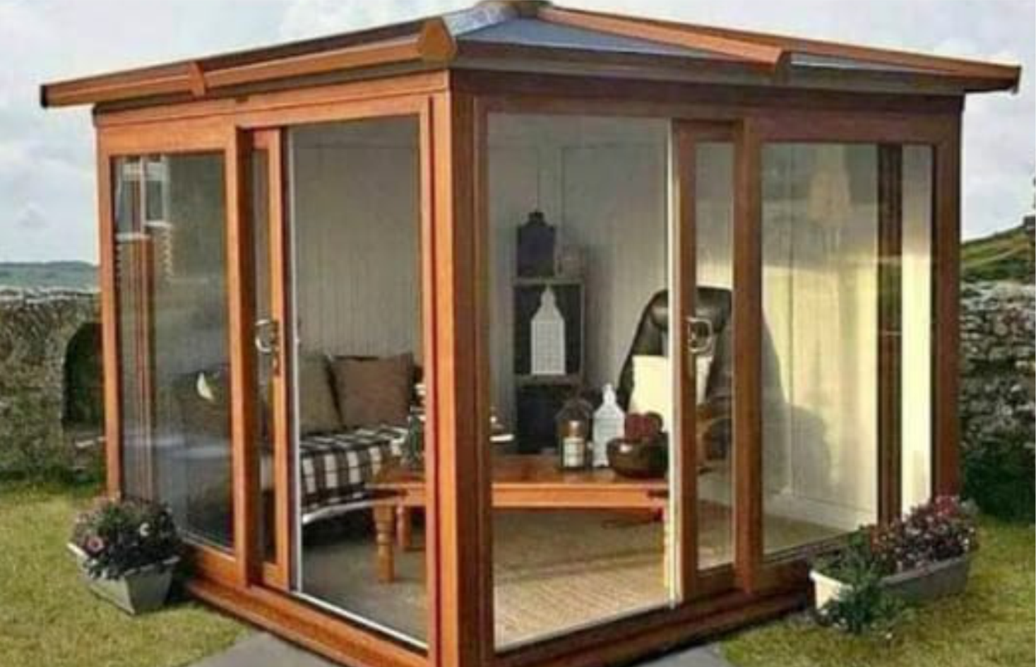 Sumber Manjing Persada: Elevating Living Spaces with Premium Wooden Houses and Gazebos Nationwide